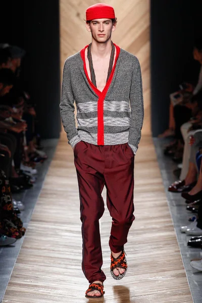 Look 47